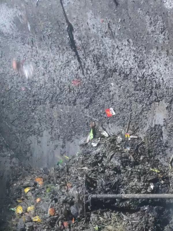 南华污水池清理